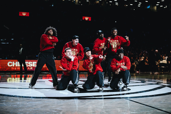 6万座的专业足球场，鲁媒分享黄河体育中心足球场建造情况（鲁媒详解黄河体育中心6万座专业足球场建设进展）