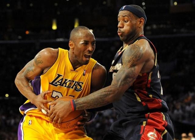 米体：米兰对迈尼昂的年薪报价提高至500万欧，尤文正在关注（米体：米兰为迈尼昂开出500万欧年薪新报价，尤文密切关注）