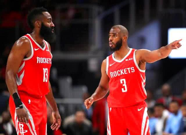 👀近10次悉尼德比合计攻入33球，且没有一场战成0-0（👀悉尼德比近10战轰入33球，无一场0-0）