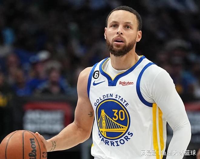 半场：勒沃库森5-0海登海姆，希克闪击+双响，霍夫曼建功（半场战报：勒沃库森5-0领先海登海姆，希克开场破门梅开二度，霍夫曼也进球）