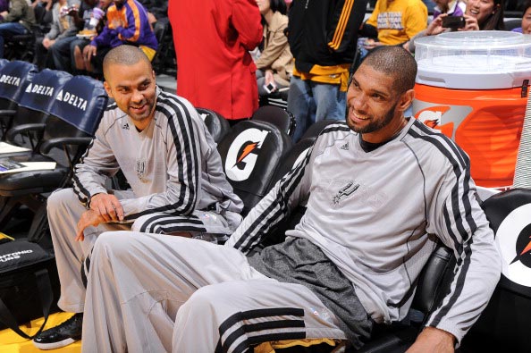 迈克·布朗谈沙梅特右肩伤情：将在未来几天接受全面评估（迈克·布朗称沙梅特右肩伤势将于近日进行全面评估）